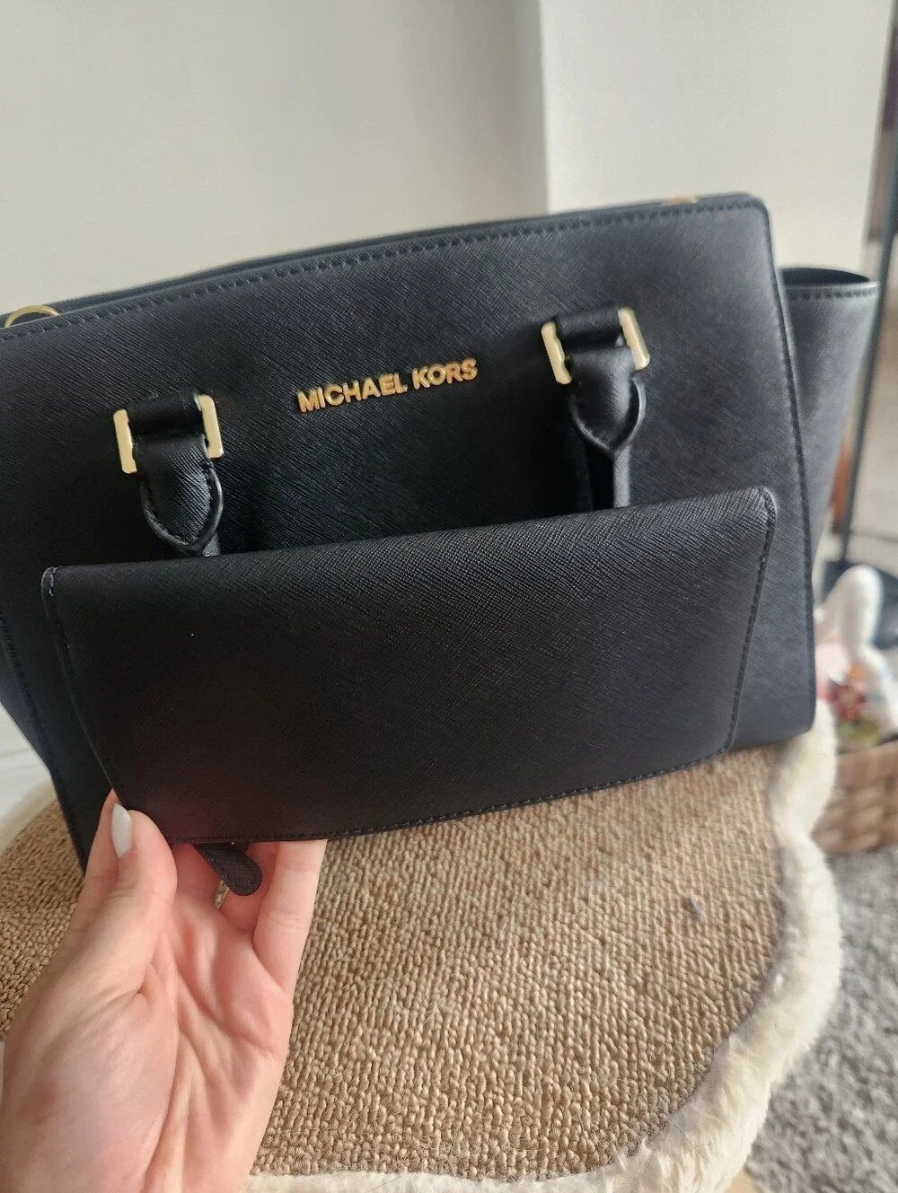 3 Piece Michael Kors Set - Picture 6 of 11